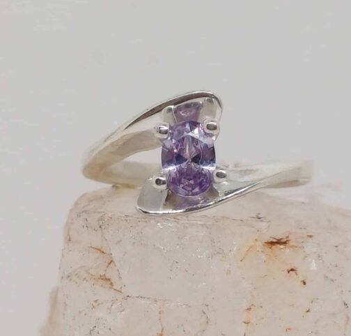Anillo en Plata con Piedra tallada