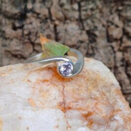 Anillo en Plata con piedra