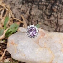 ANILLO TIPO LADY DY CON AMATISTA